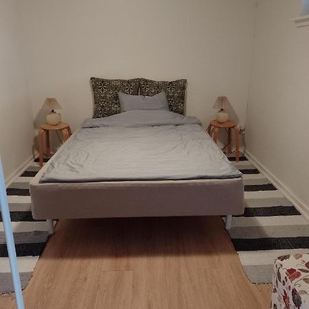 Hos Elsa Apartment เฮียทส์ฮัลส์ ภายนอก รูปภาพ