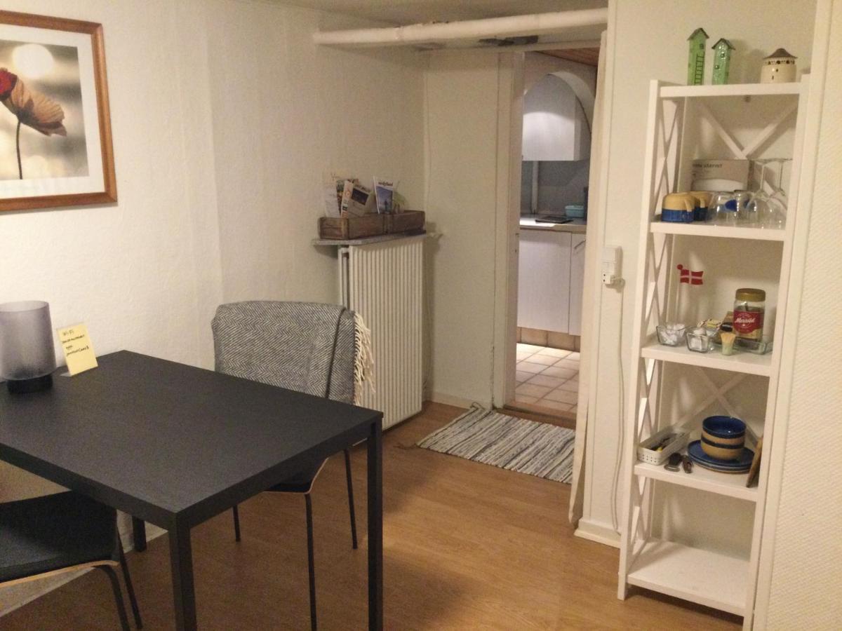 Hos Elsa Apartment เฮียทส์ฮัลส์ ภายนอก รูปภาพ